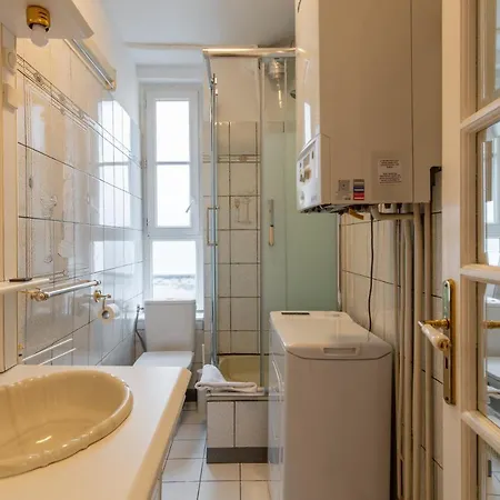 Bergers 2 - Cozy Near Eiffel Tower. Apartment *